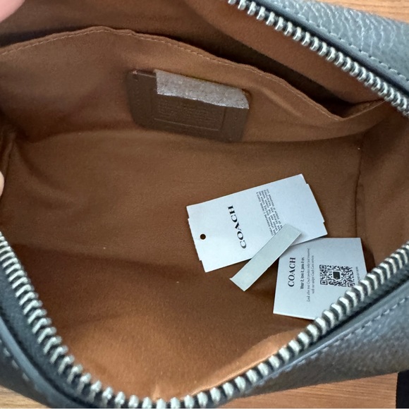 Coach Men’s Axel Crossbody CP172 - Picture 7 of 9